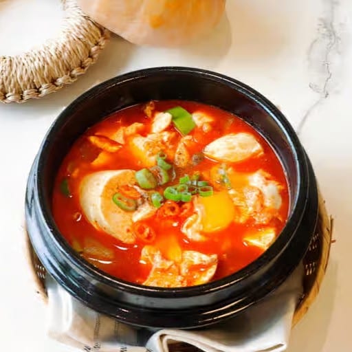 Mixed Tofu Soup.