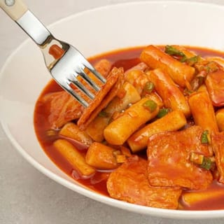 Spicy Rice Cake (Dduk Bokki)